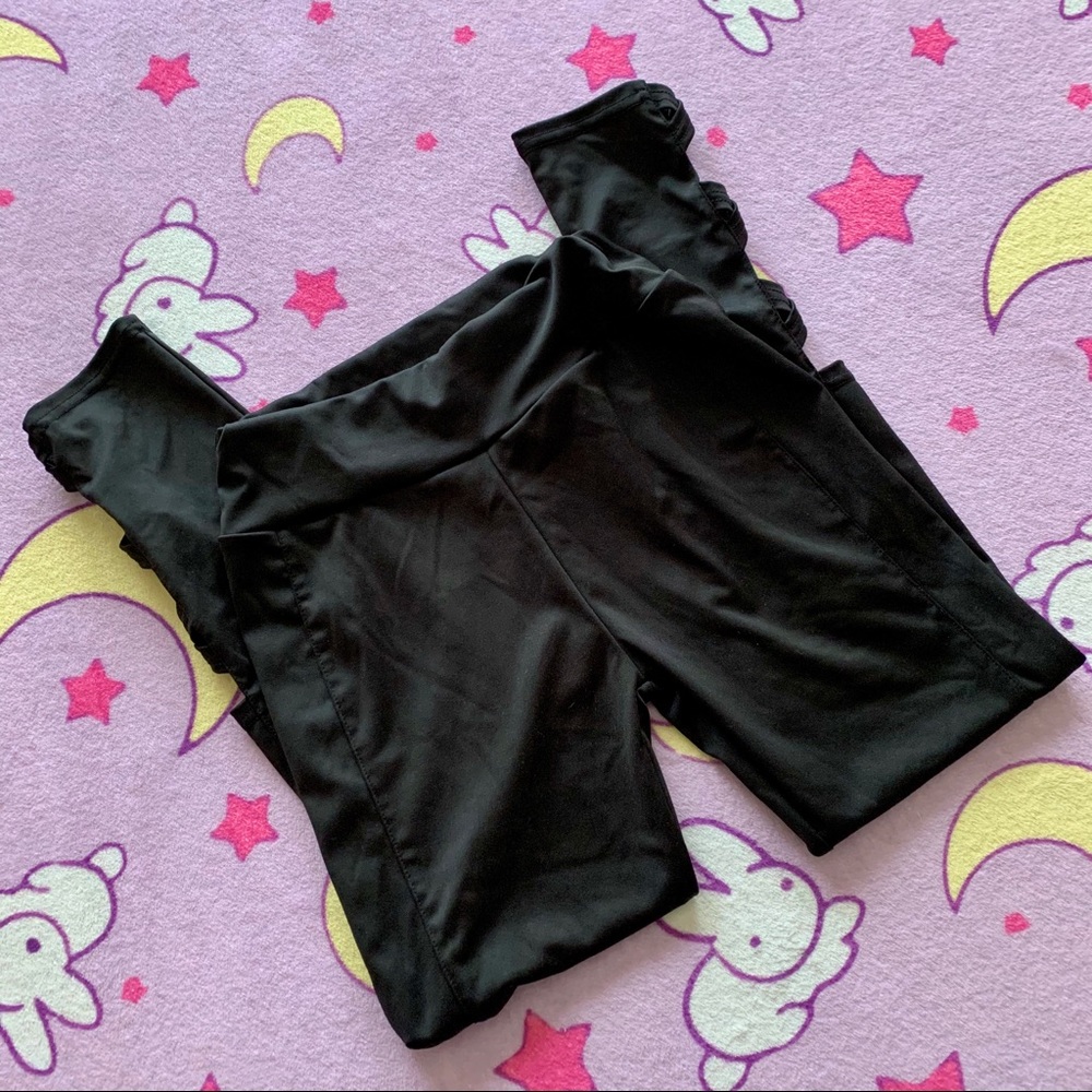 Twist Collection Leggings